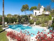 Maison avec piscine et jardin