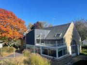 Maison avec piscine et jardin