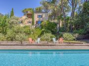 Maison avec piscine et jardin