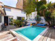 Maison avec piscine et jardin