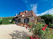 Maison avec piscine et jardin