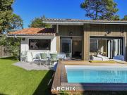 Maison avec piscine et jardin Maison avec piscine et jardin