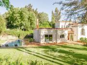 Maison avec piscine et jardin