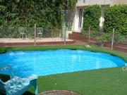 Maison avec piscine et jardin