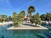 Maison avec piscine et jardin Maison avec piscine et jardin