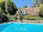 Maison avec piscine et jardin