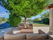 Maison avec piscine et jardin