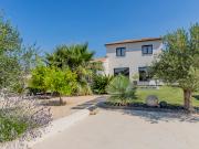 Maison avec piscine et jardin