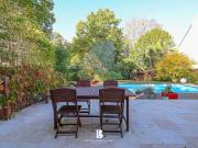 Maison avec piscine et jardin