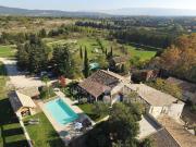 Maison avec piscine et jardin