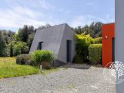 Maison avec piscine et jardin