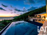 Maison avec piscine et jardin