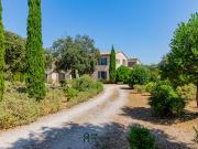Maison avec piscine et jardin
