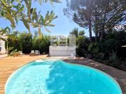 Maison avec piscine et jardin