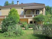 Maison avec piscine et jardin