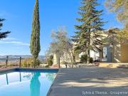 Maison avec piscine et jardin