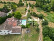 Maison avec piscine et jardin