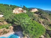 Maison avec piscine et jardin