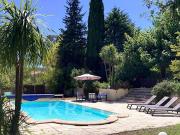 Maison avec piscine et terrasse