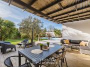 Maison avec piscine et terrasse