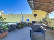 Maison avec piscine et terrasse