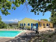 Maison avec piscine et terrasse