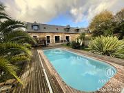 Maison avec piscine et terrasse