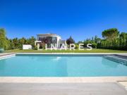 Maison avec piscine et terrasse