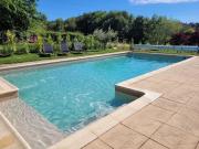 Maison avec piscine et terrasse