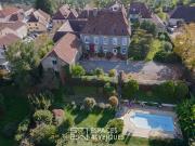 Maison avec piscine et terrasse