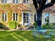 Maison avec piscine et terrasse