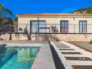 Maison avec piscine et jardin