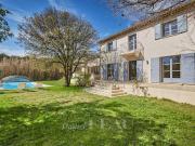 Maison avec piscine et terrasse