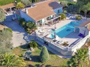 Maison avec piscine et terrasse