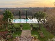 Maison avec piscine et terrasse