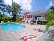 Maison avec piscine et terrasse