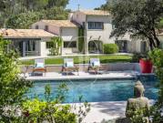 Maison avec piscine et terrasse
