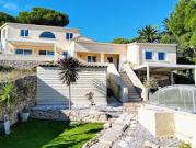 Maison avec piscine et terrasse