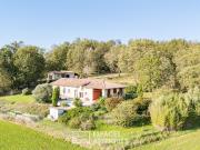 Maison avec piscine et terrasse