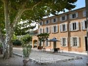 Maison avec piscine et terrasse