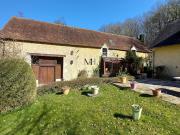 Maison avec piscine et terrasse