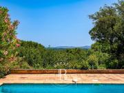 Maison avec piscine et terrasse