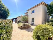 Maison avec piscine et terrasse