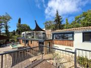 Maison avec piscine et terrasse