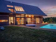 Maison avec piscine et terrasse