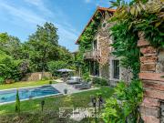 Maison avec piscine et terrasse