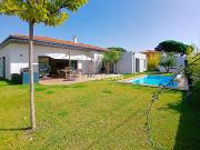 Maison avec piscine et terrasse