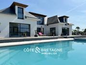 Maison avec piscine et jardin