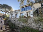 Maison avec piscine et terrasse