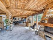 Maison avec piscine et terrasse